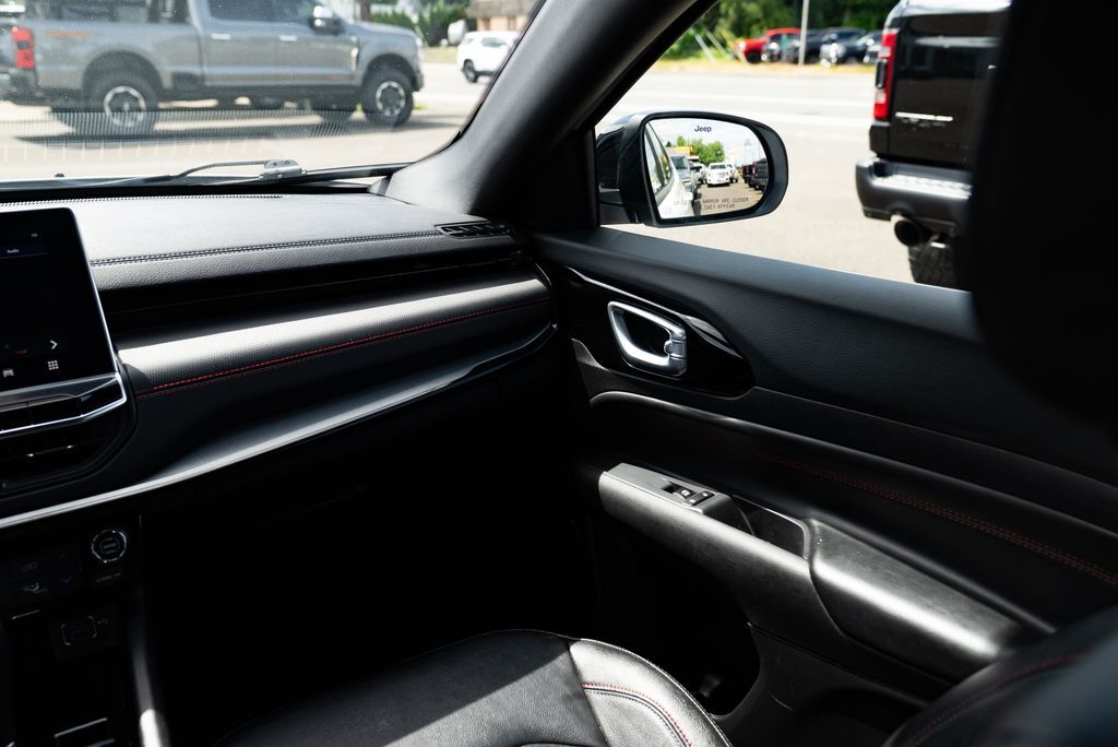 2025 Jeep Compass Trailhawk Milwaukie OR