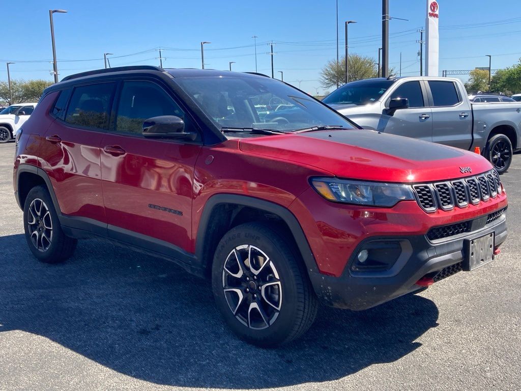 2025 Jeep Compass Trailhawk