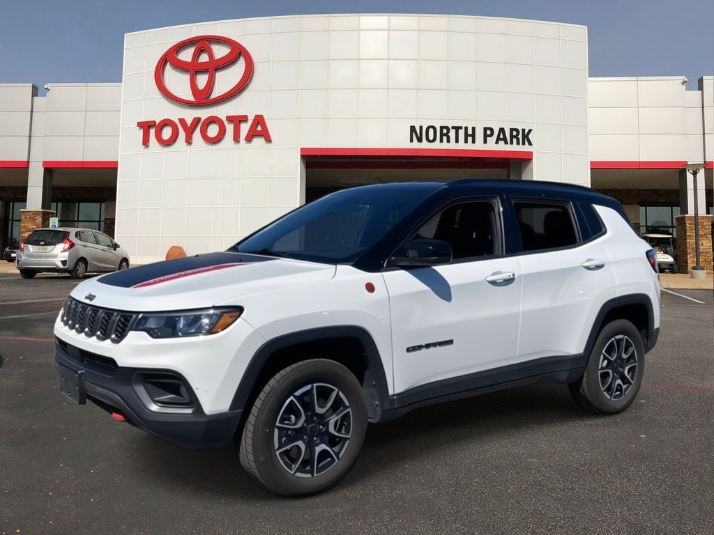 2025 Jeep Compass Trailhawk