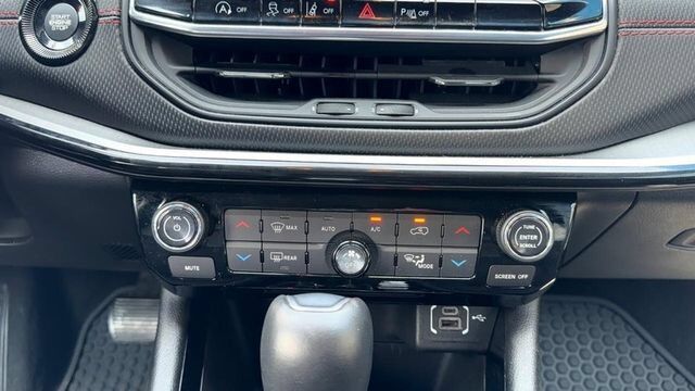 2025 Jeep Compass Trailhawk Farmington MO