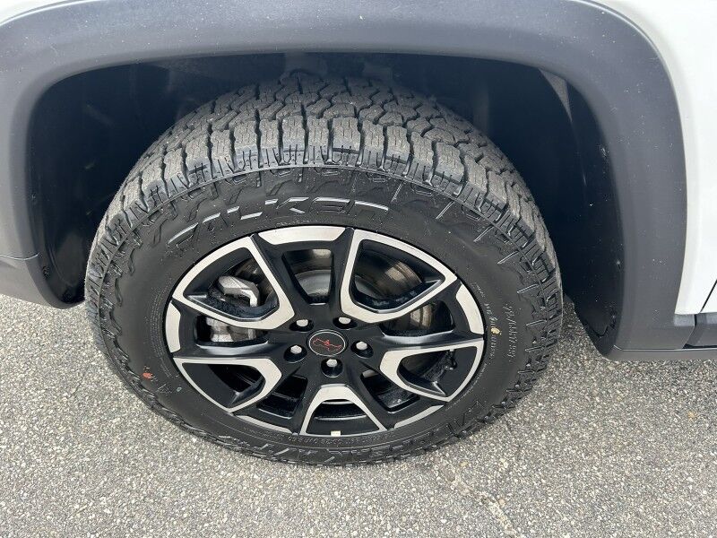 2025 Jeep Compass Trailhawk Whitinsville MA