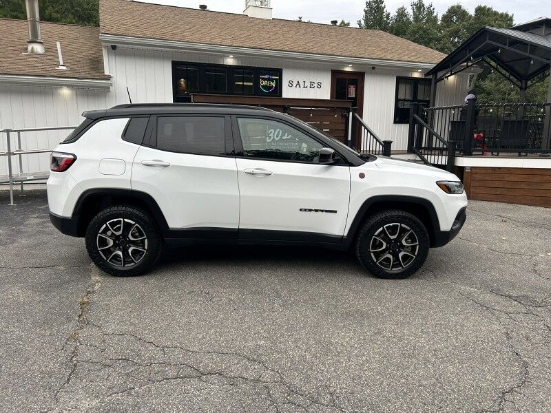 2025 Jeep Compass Trailhawk Whitinsville MA