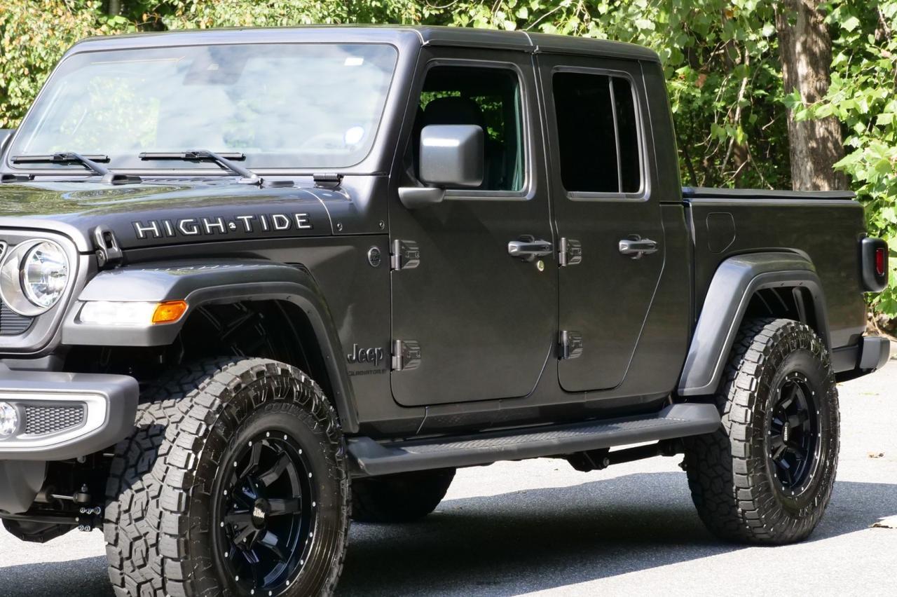 2025 Jeep Gladiator High Tide 4X4 / Wheels & Tires / Convenience Group! Lincolnton NC