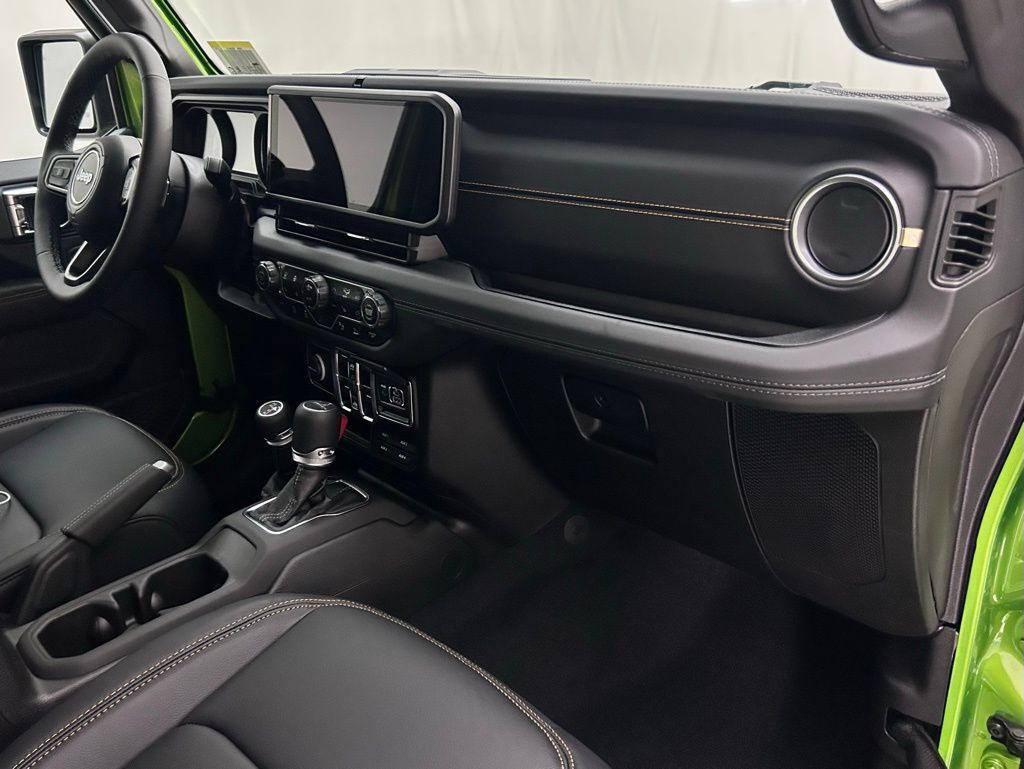 2025 Jeep Gladiator High Tide Portland OR