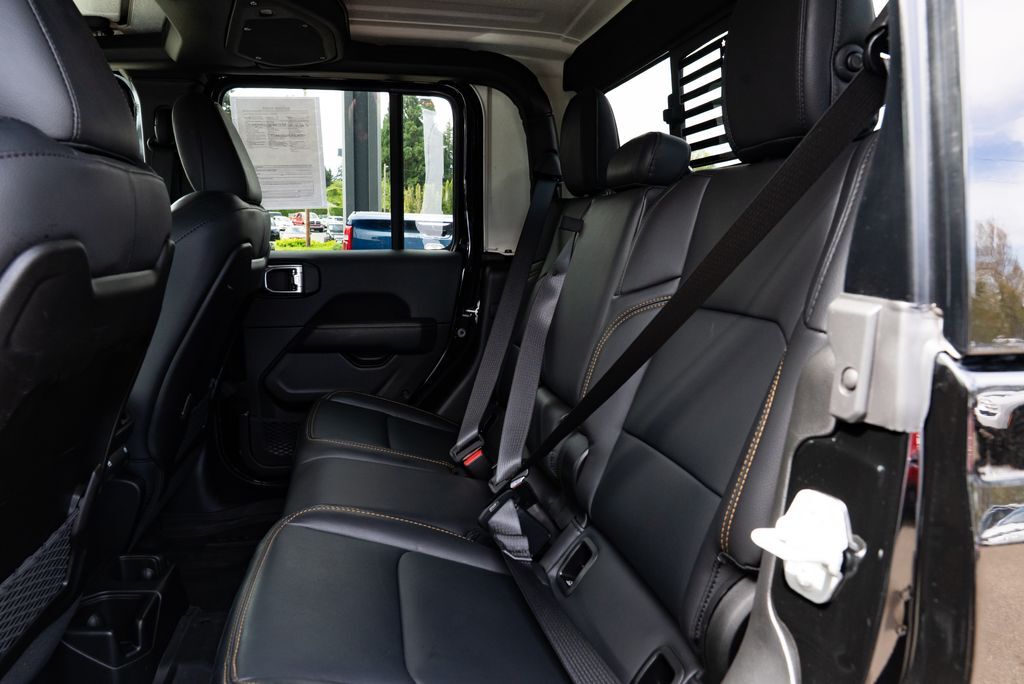 2025 Jeep Gladiator High Tide Milwaukie OR