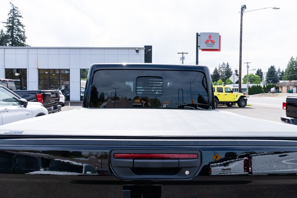 2025 Jeep Gladiator High Tide Milwaukie OR