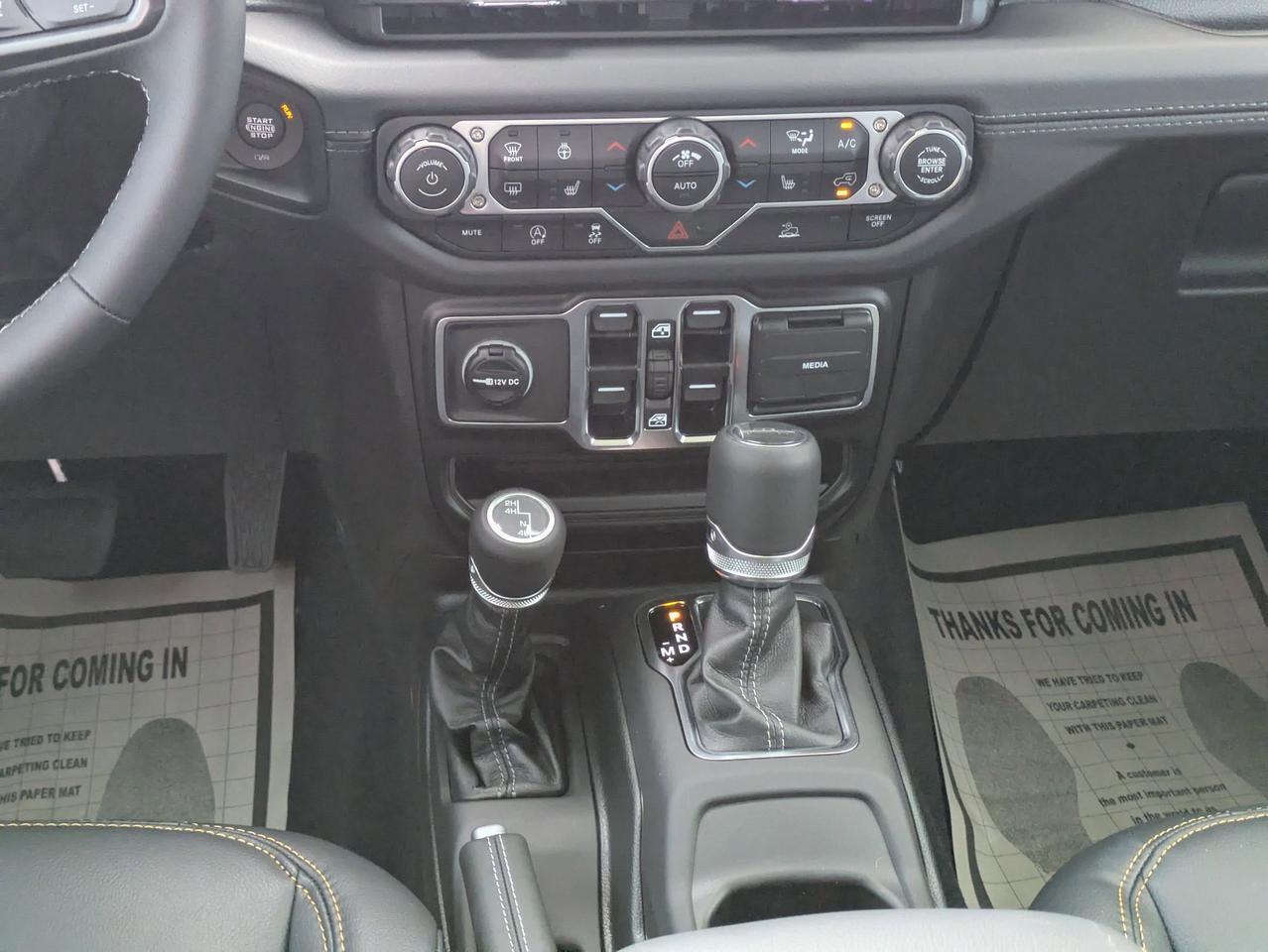 2025 Jeep Gladiator High Tide Castroville TX