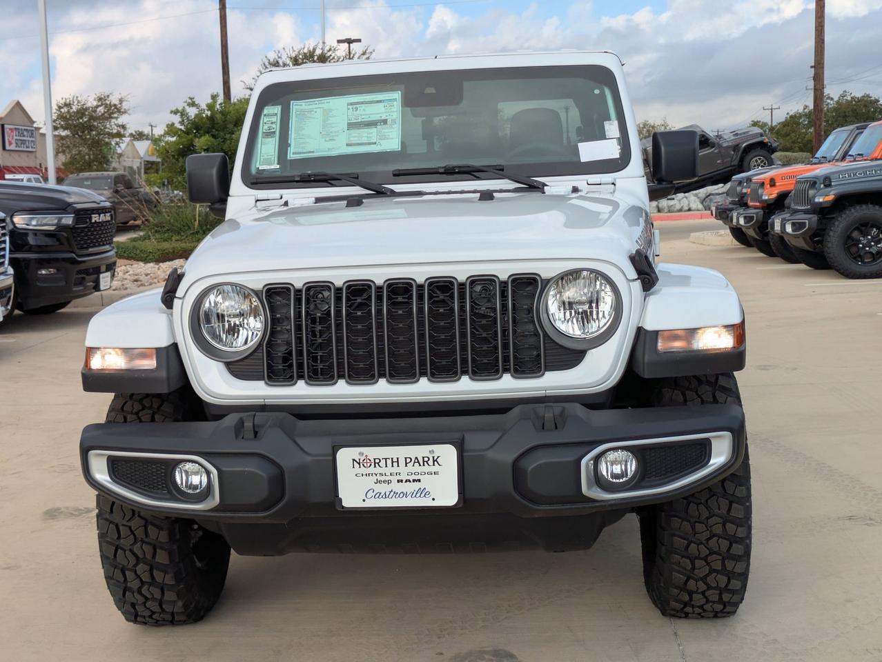 2025 Jeep Gladiator High Tide Castroville TX