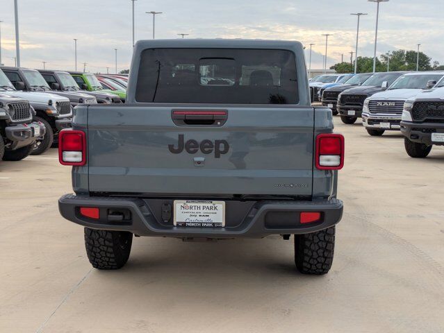 2025 Jeep Gladiator High Tide Castroville TX