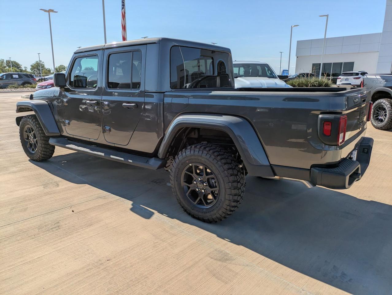 2025 Jeep Gladiator High Tide Castroville TX