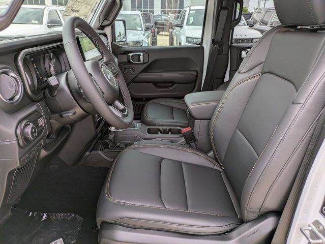 2025 Jeep Gladiator High Tide Castroville TX