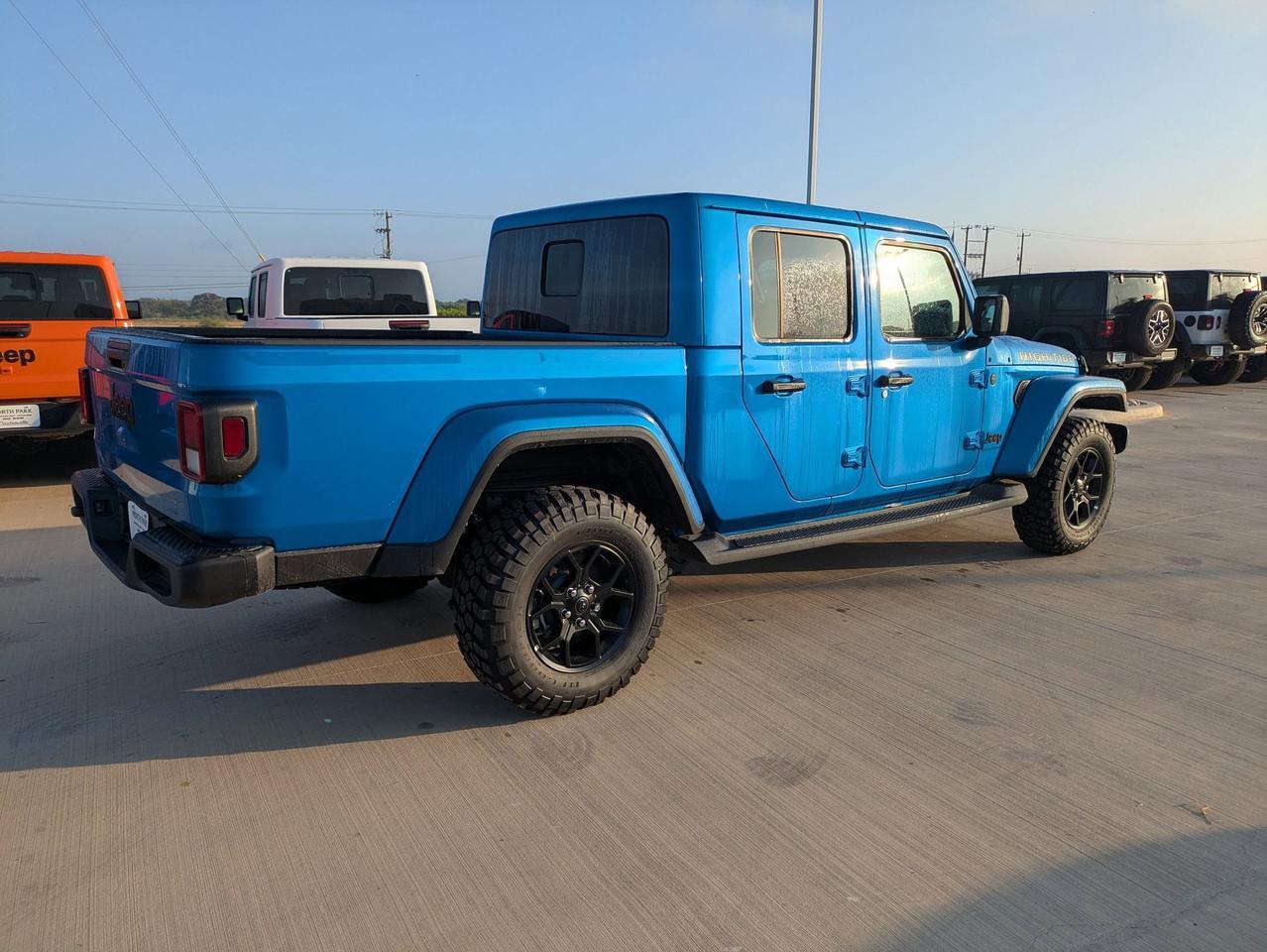 2025 Jeep Gladiator High Tide
