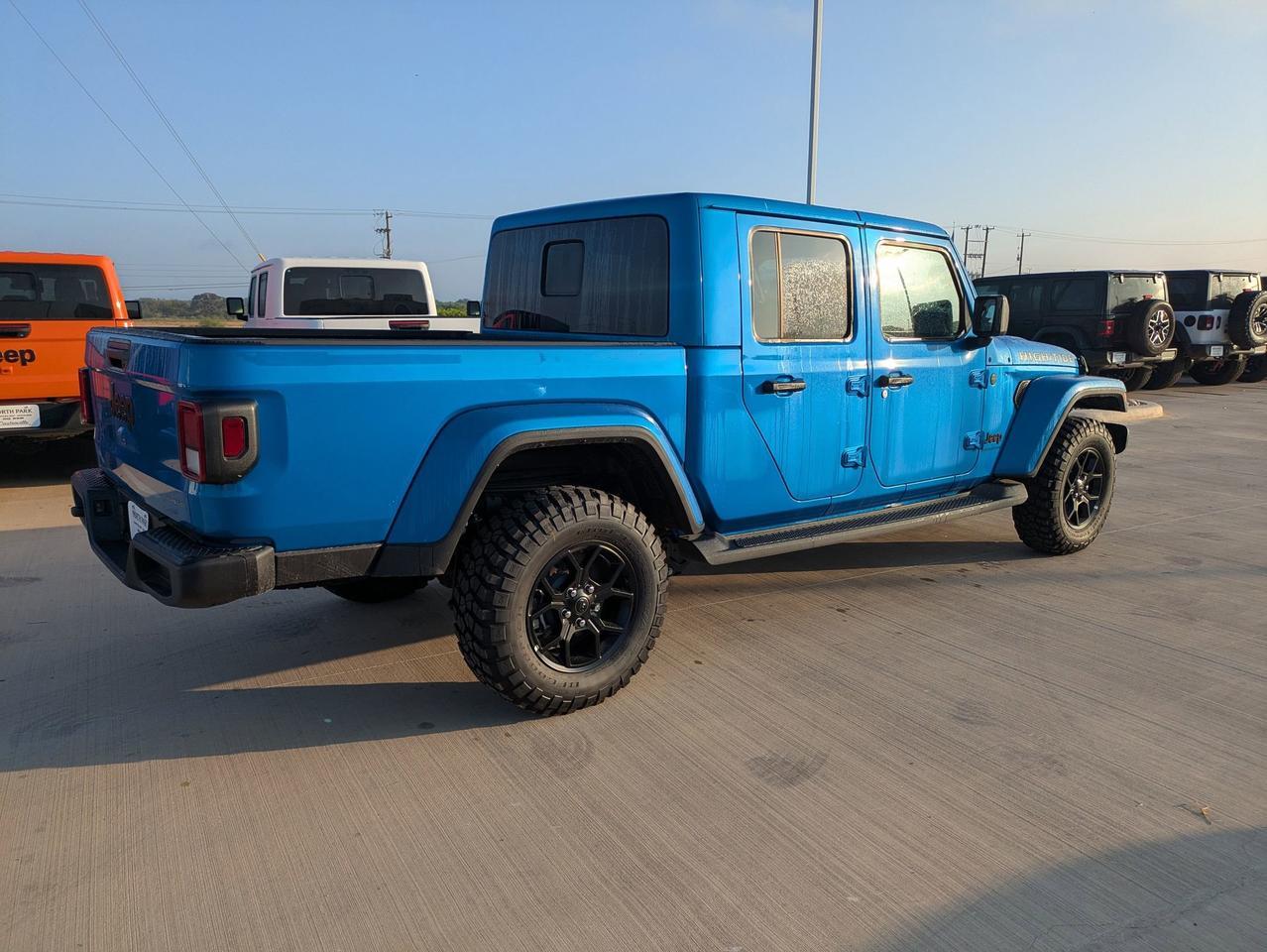 2025 Jeep Gladiator High Tide