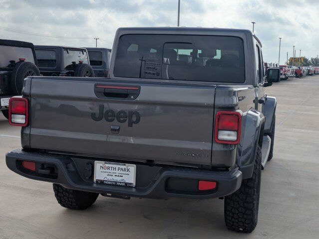2025 Jeep Gladiator High Tide Castroville TX