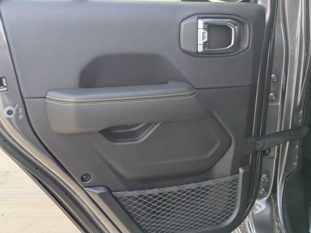 2025 Jeep Gladiator High Tide Castroville TX