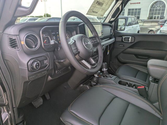 2025 Jeep Gladiator High Tide Castroville TX