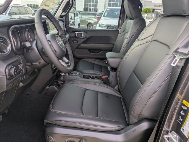 2025 Jeep Gladiator High Tide Castroville TX