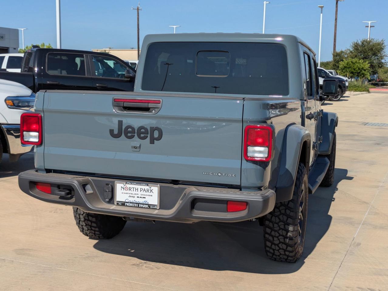2025 Jeep Gladiator High Tide Castroville TX