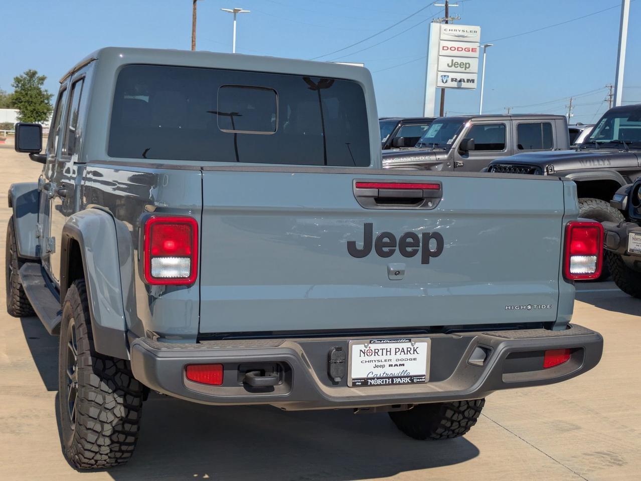 2025 Jeep Gladiator High Tide Castroville TX