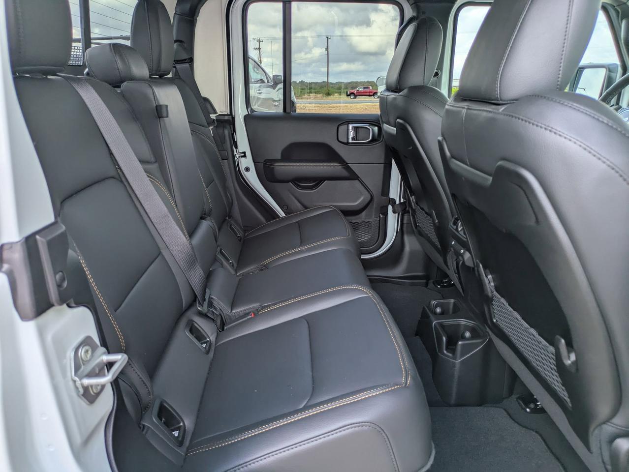 2025 Jeep Gladiator High Tide Castroville TX