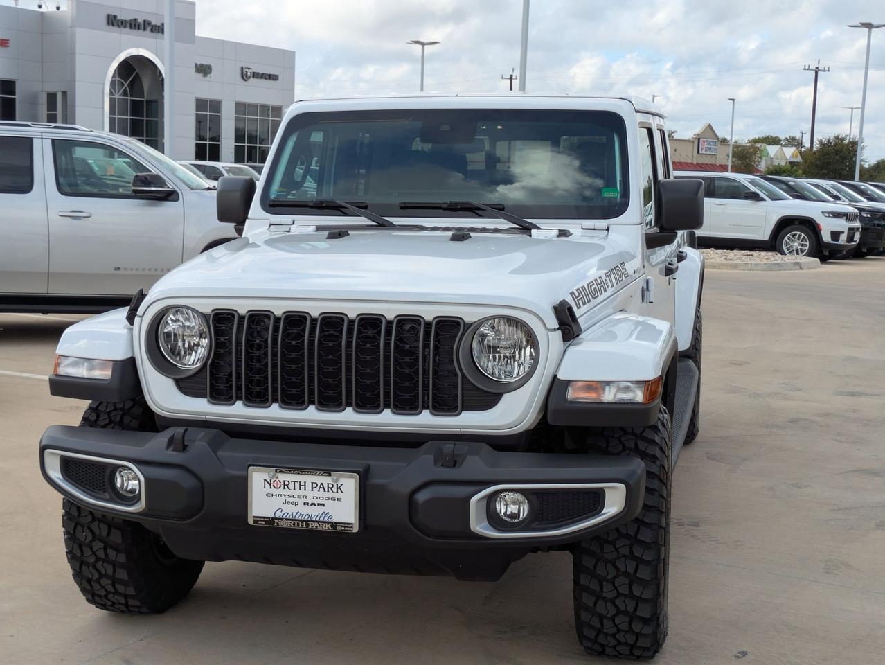 2025 Jeep Gladiator High Tide Castroville TX