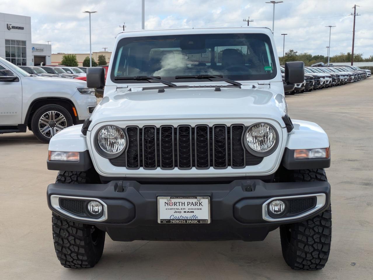 2025 Jeep Gladiator High Tide Castroville TX