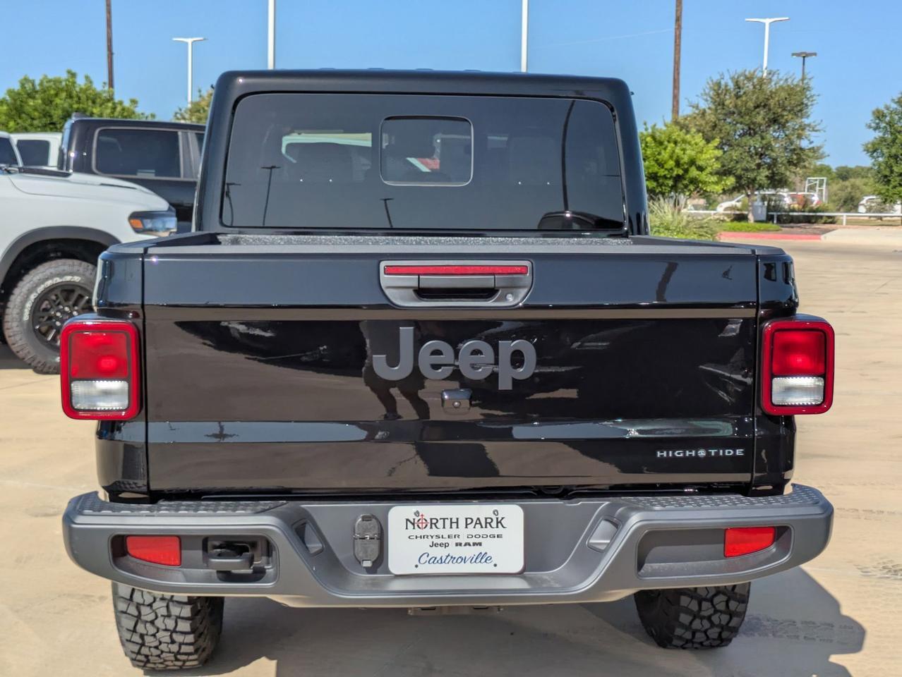 2025 Jeep Gladiator High Tide Castroville TX