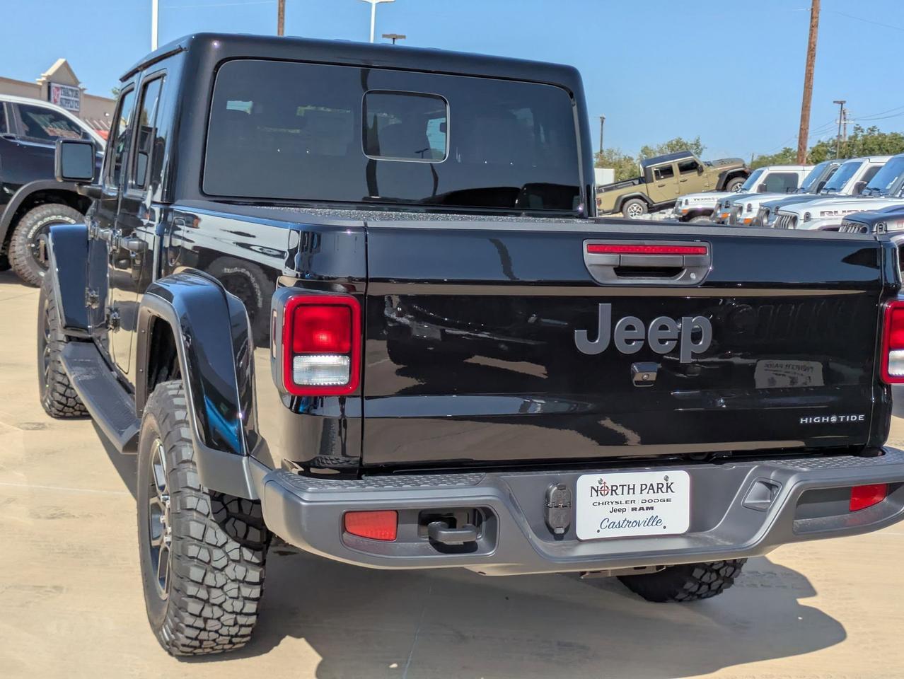 2025 Jeep Gladiator High Tide Castroville TX