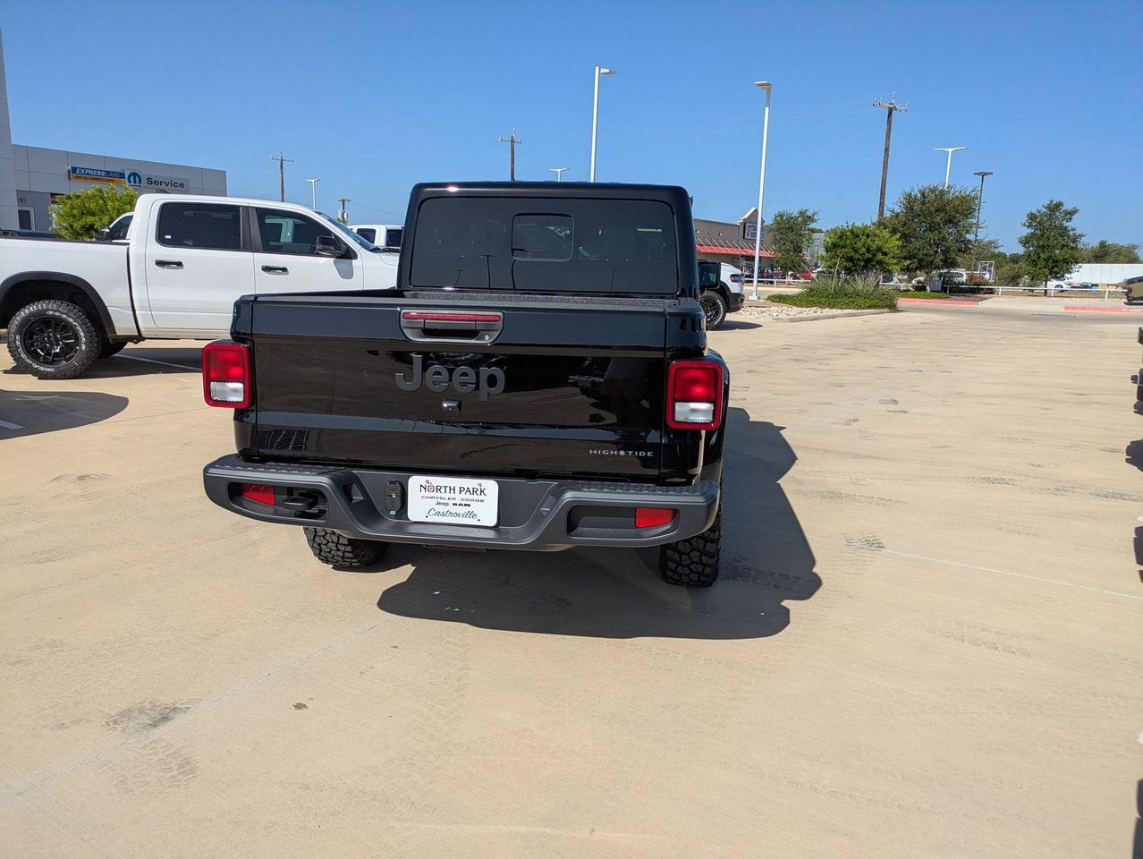 2025 Jeep Gladiator High Tide