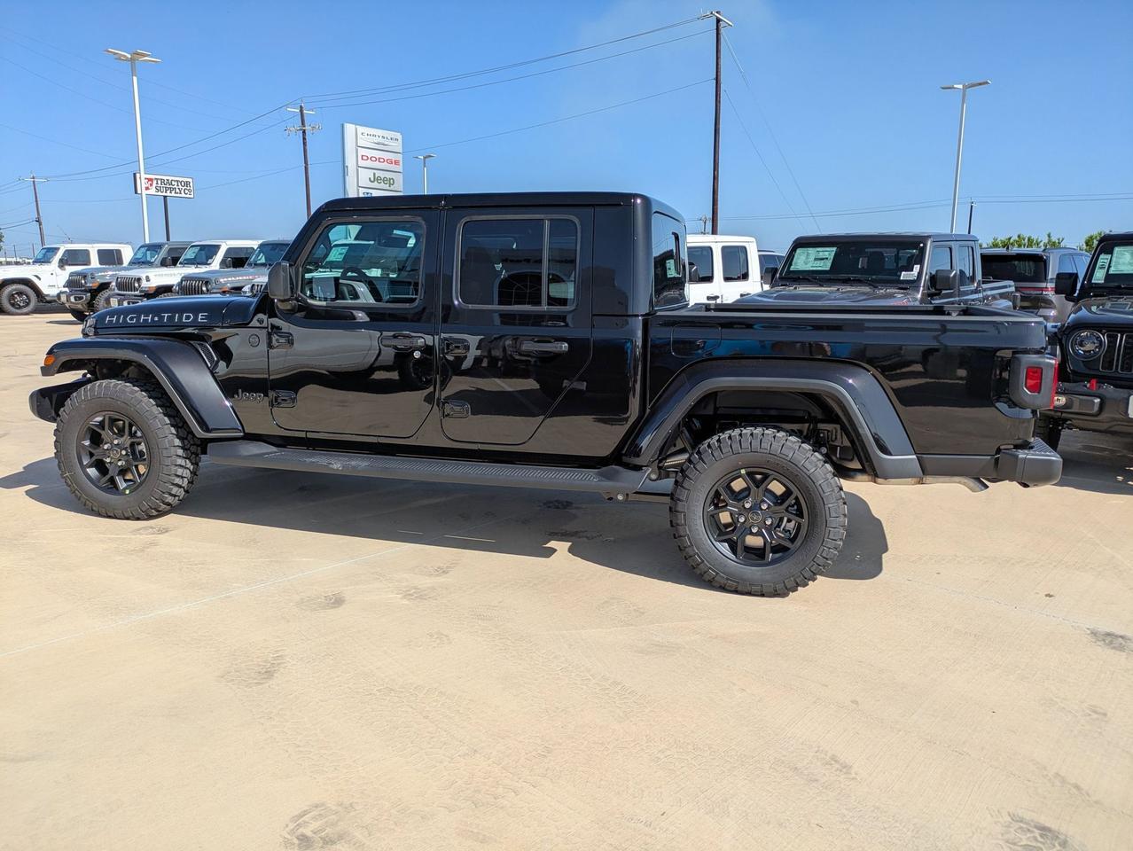 2025 Jeep Gladiator High Tide Castroville TX