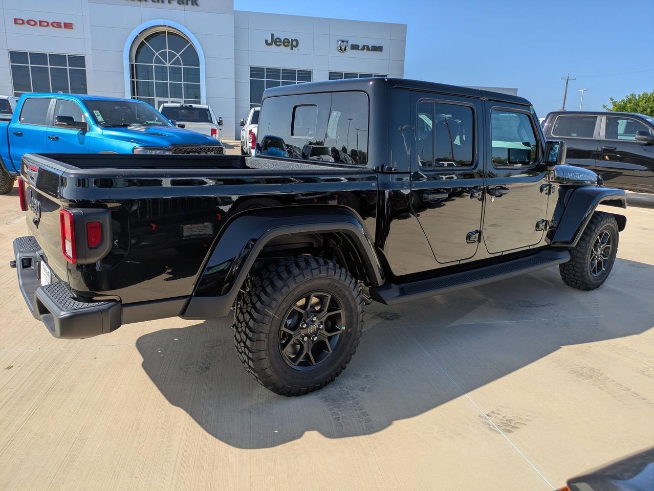 2025 Jeep Gladiator High Tide
