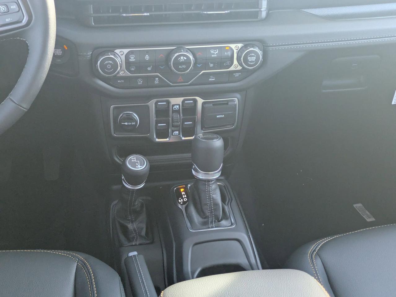 2025 Jeep Gladiator High Tide Castroville TX