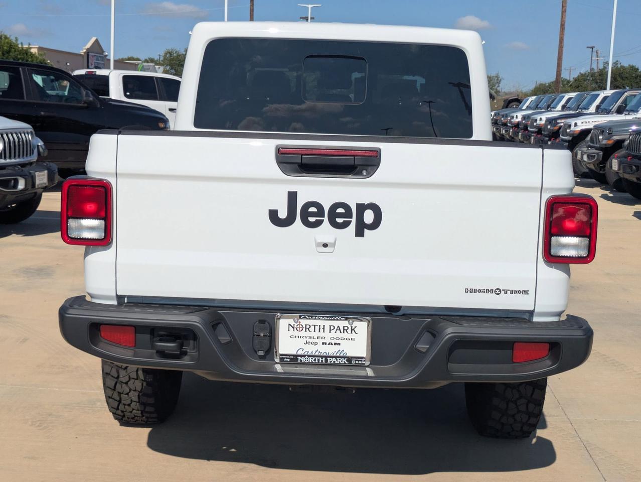 2025 Jeep Gladiator High Tide Castroville TX