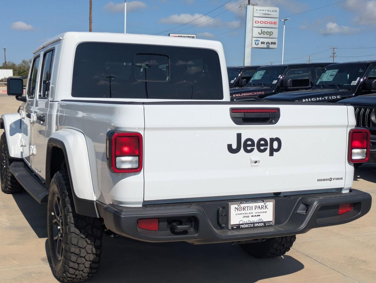 2025 Jeep Gladiator High Tide Castroville TX
