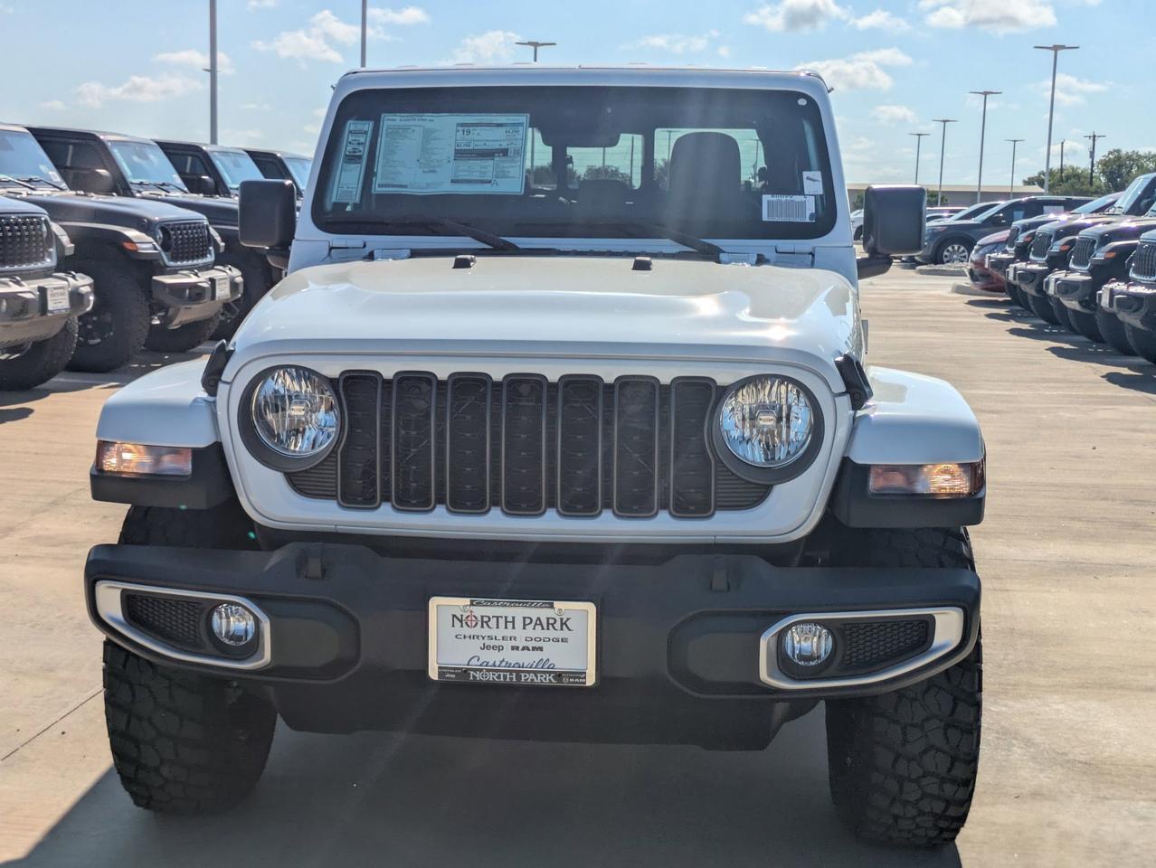 2025 Jeep Gladiator High Tide Castroville TX
