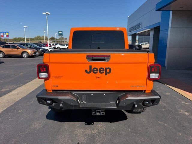 2025 Jeep Gladiator High Tide Farmington MO