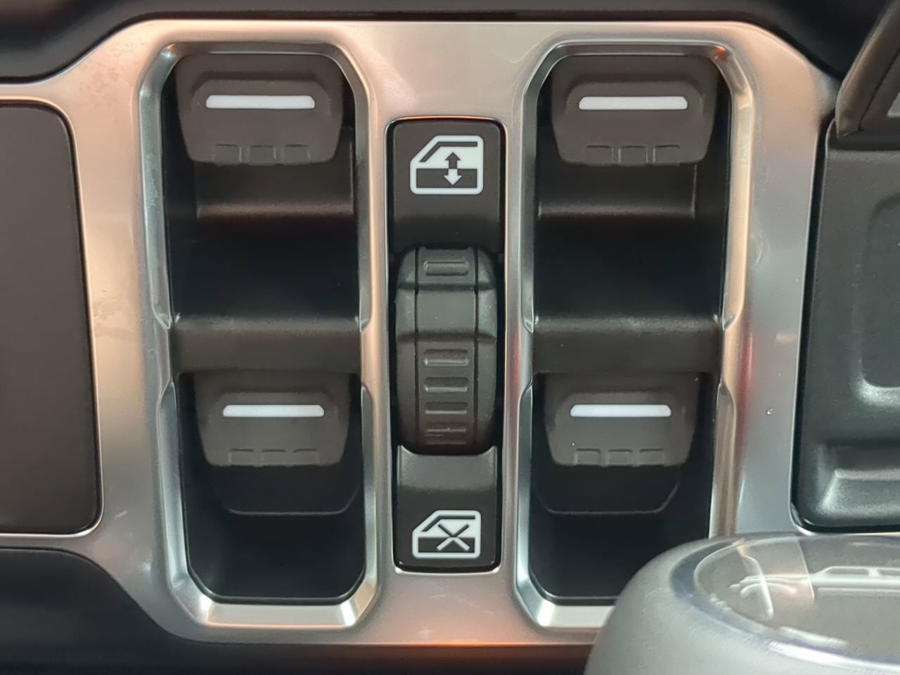 2025 Jeep Gladiator High Tide Winder GA
