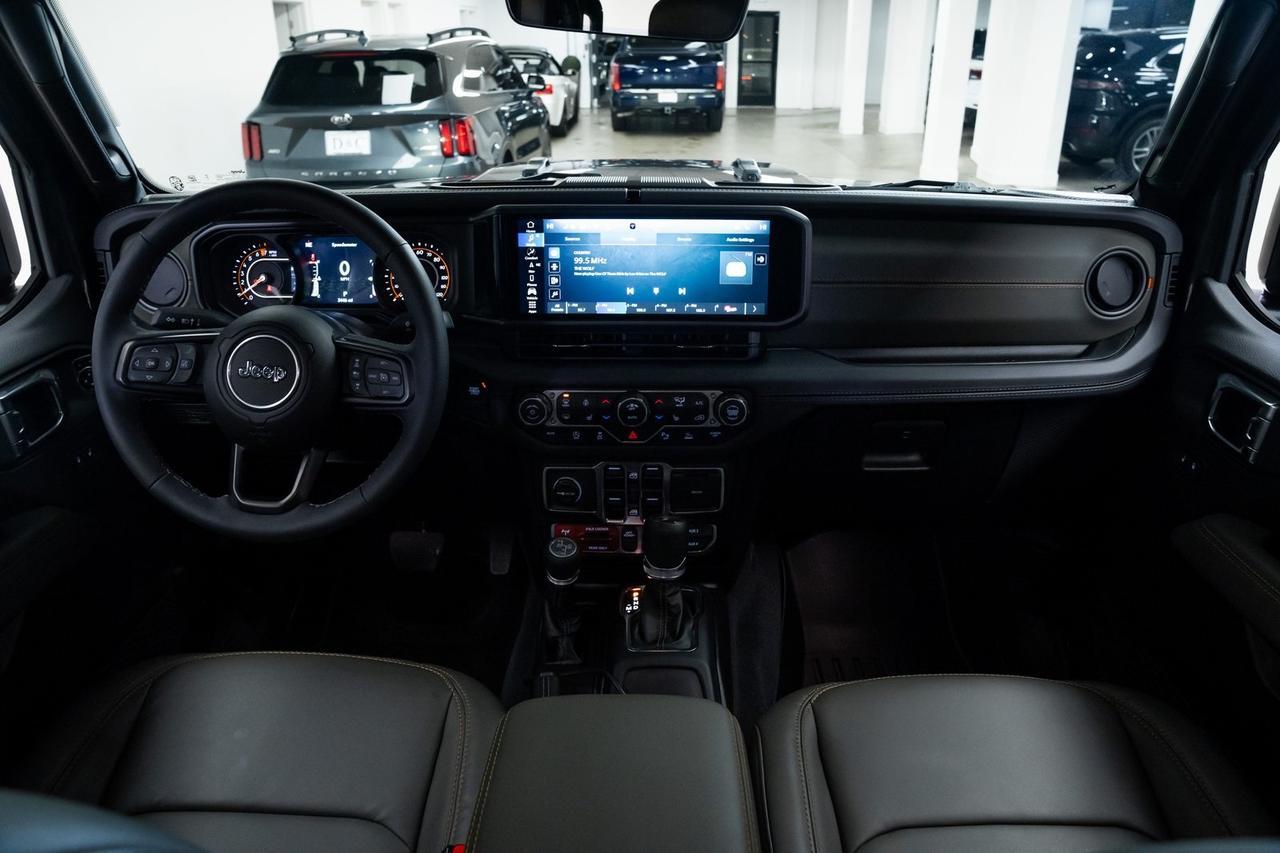 2025 Jeep Gladiator Mojave 1 Owner Package 24A Mojave X 4X4 Portland OR