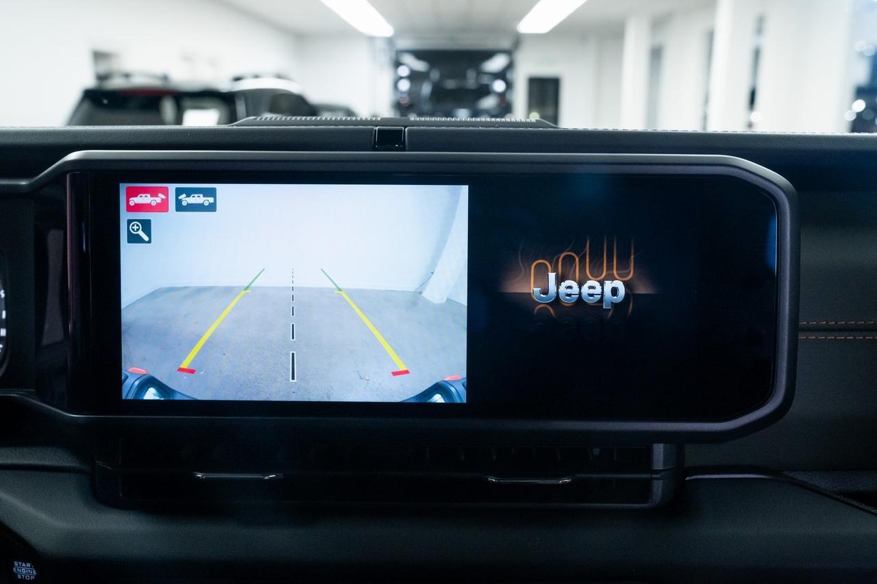 2025 Jeep Gladiator Mojave 1 Owner Package 24A Mojave X 4X4 Portland OR