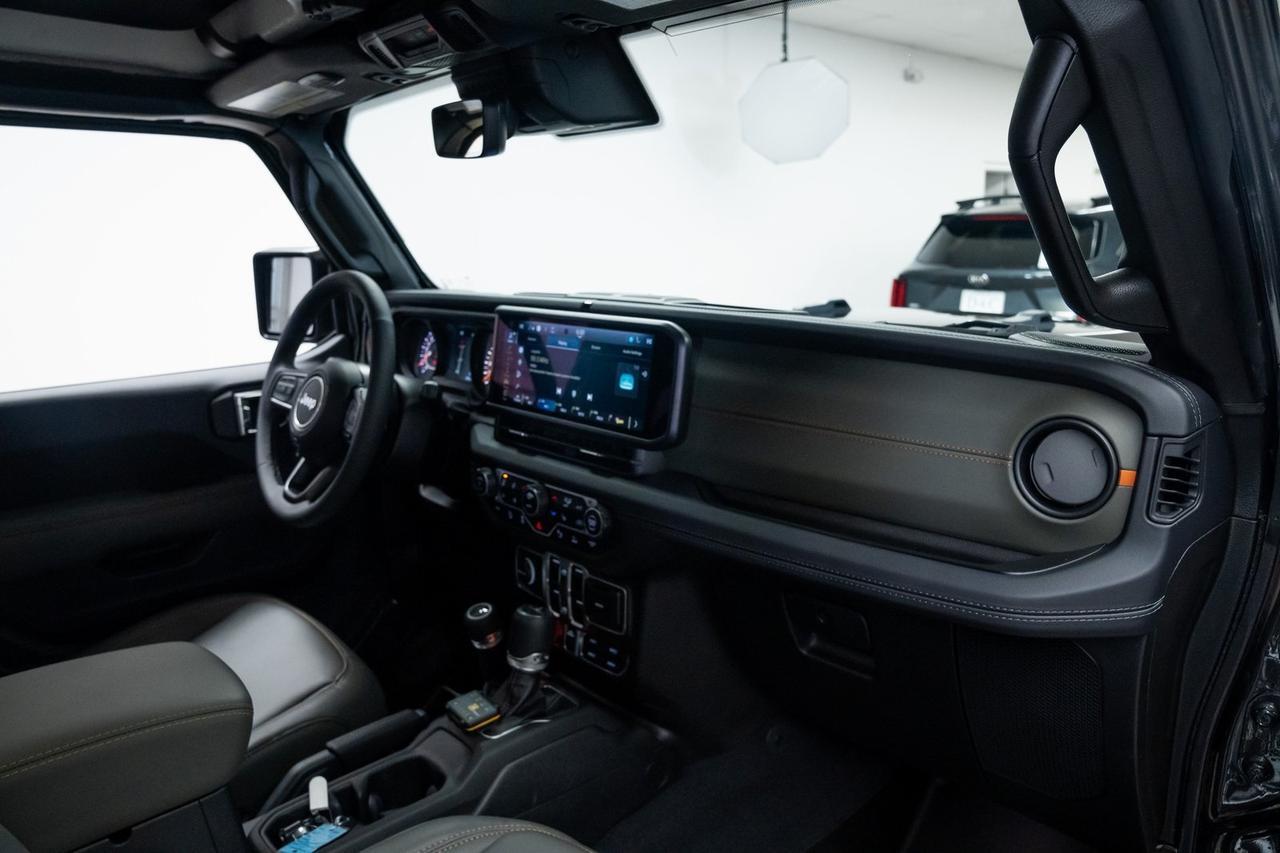 2025 Jeep Gladiator Mojave 1 Owner Package 24A Mojave X 4X4 Portland OR