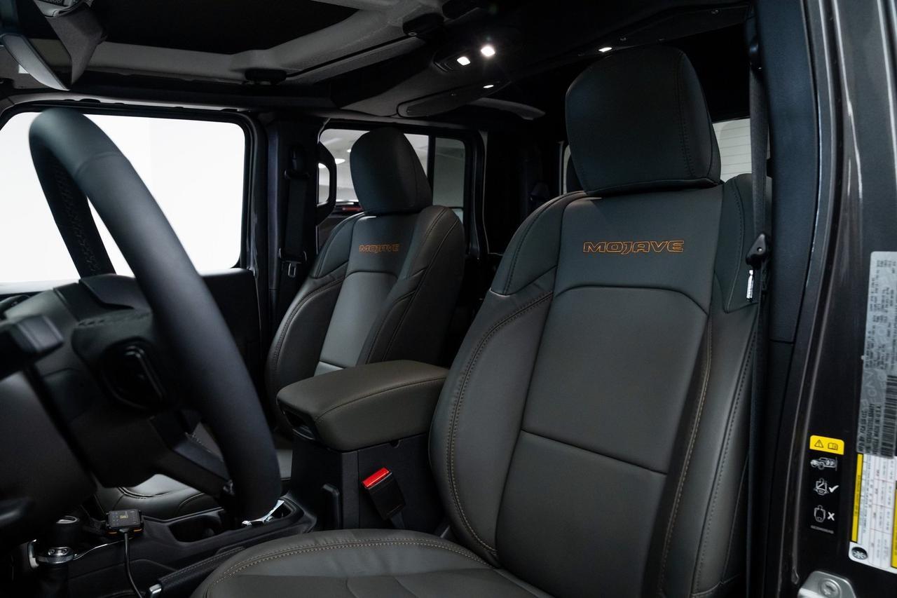 2025 Jeep Gladiator Mojave 1 Owner Package 24A Mojave X 4X4 Portland OR