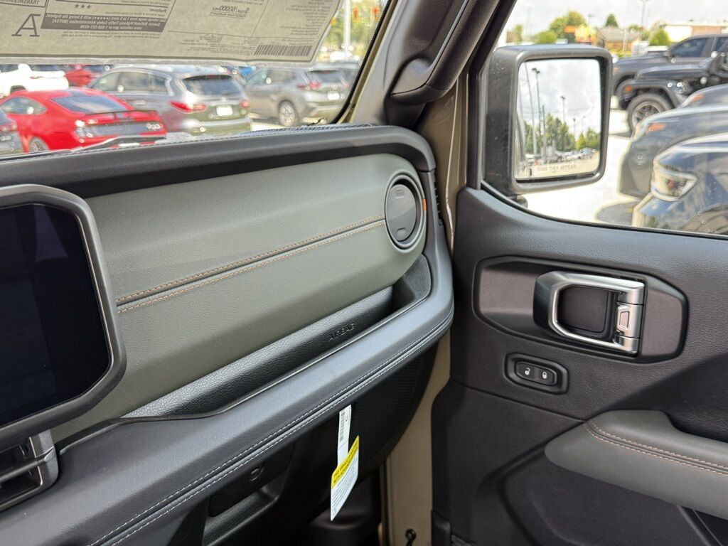 2025 Jeep Gladiator Mojave Crestwood KY
