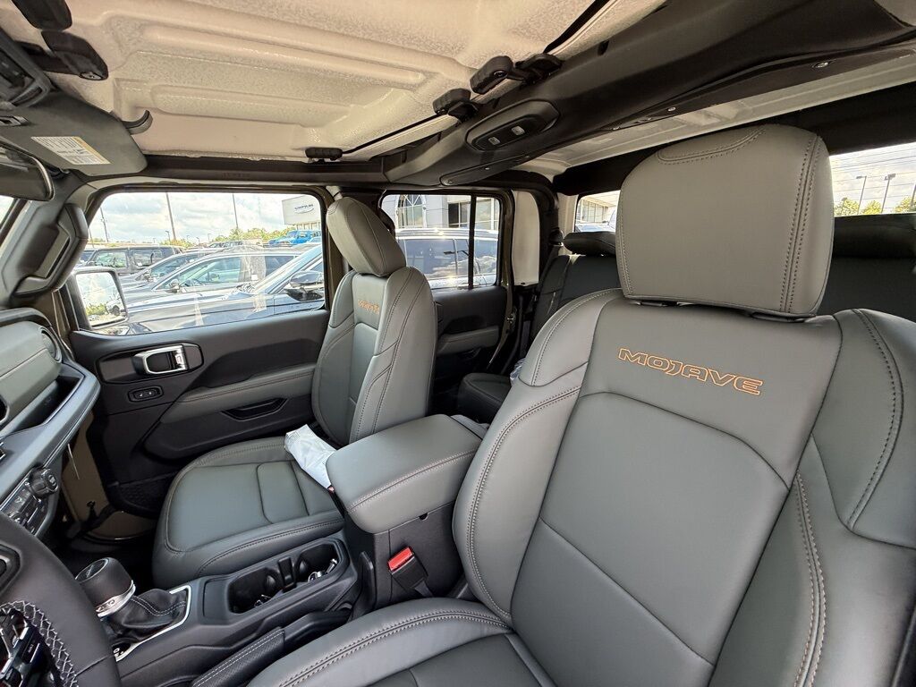 2025 Jeep Gladiator Mojave Crestwood KY