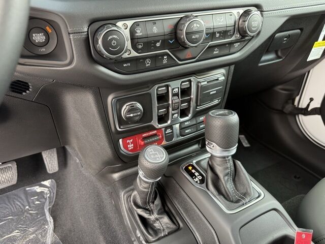 2025 Jeep Gladiator Mojave Crestwood KY