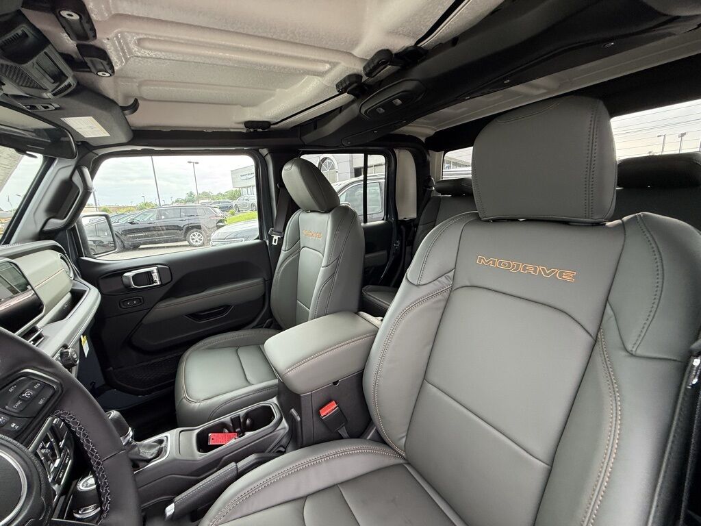 2025 Jeep Gladiator Mojave Crestwood KY
