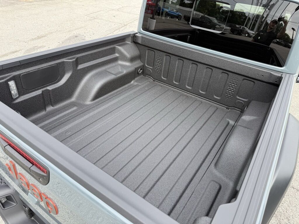 2025 Jeep Gladiator Mojave Crestwood KY