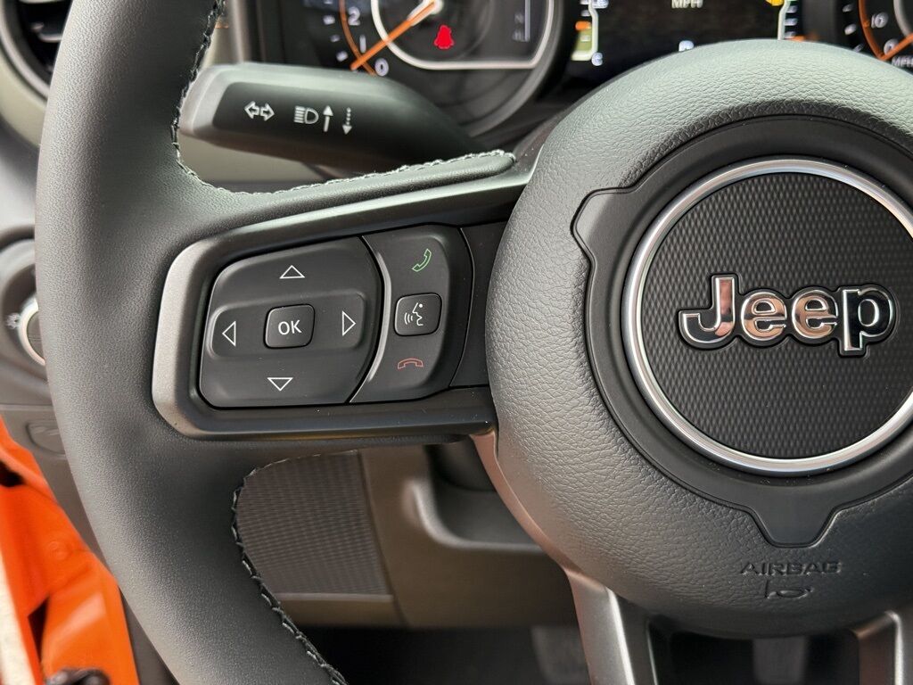 2025 Jeep Gladiator Mojave Crestwood KY
