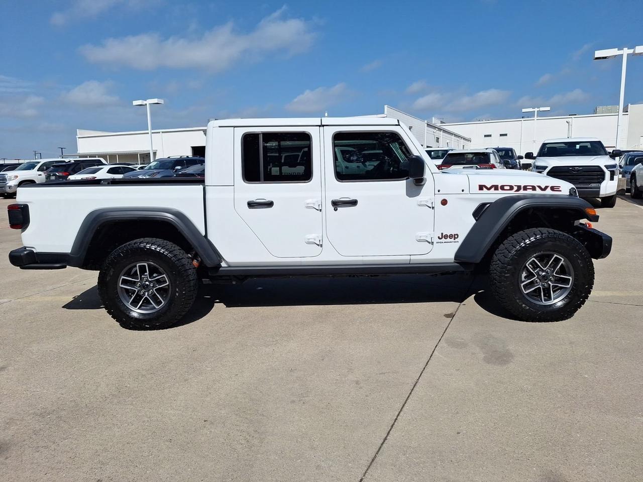 2025 Jeep Gladiator Mojave Hurst TX