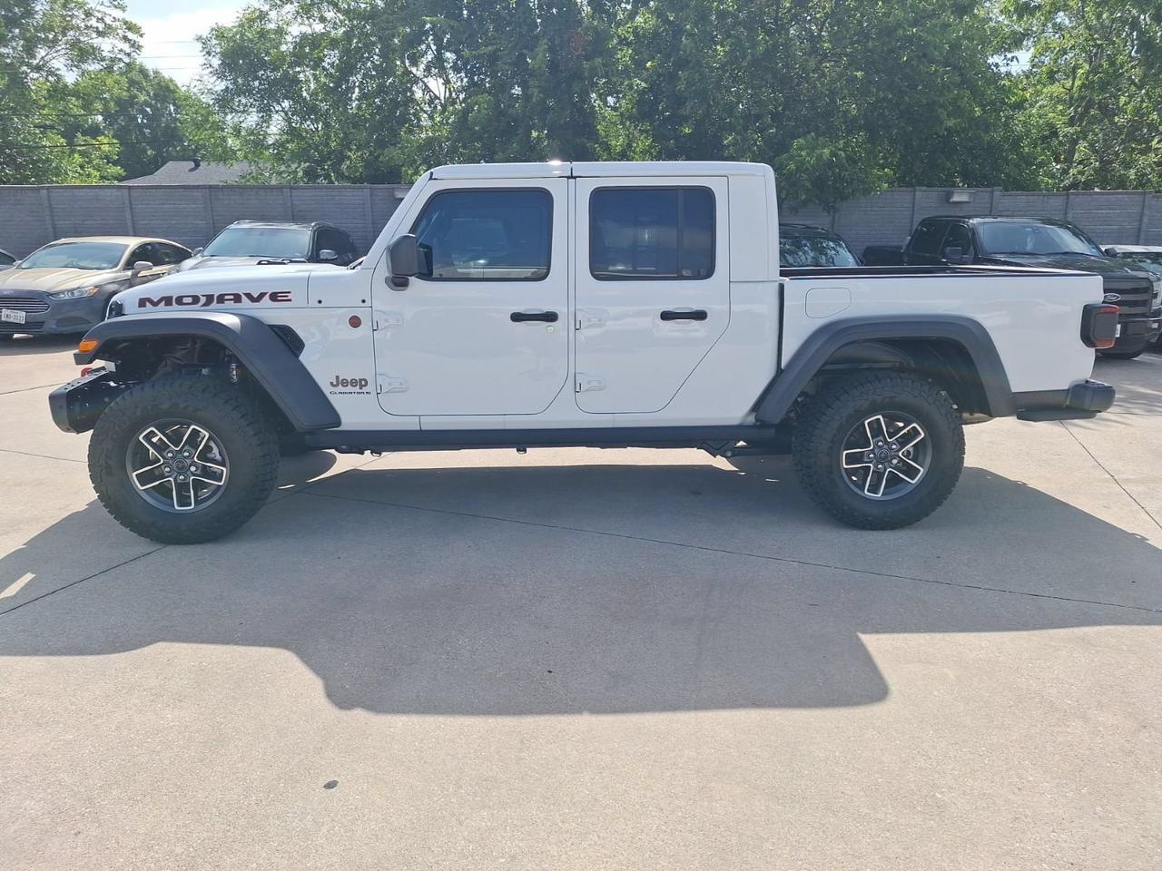 2025 Jeep Gladiator Mojave Hurst TX