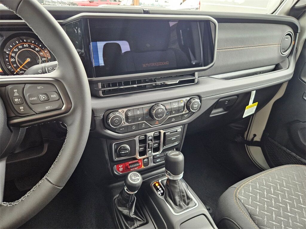 2025 Jeep Gladiator Mojave Gresham OR